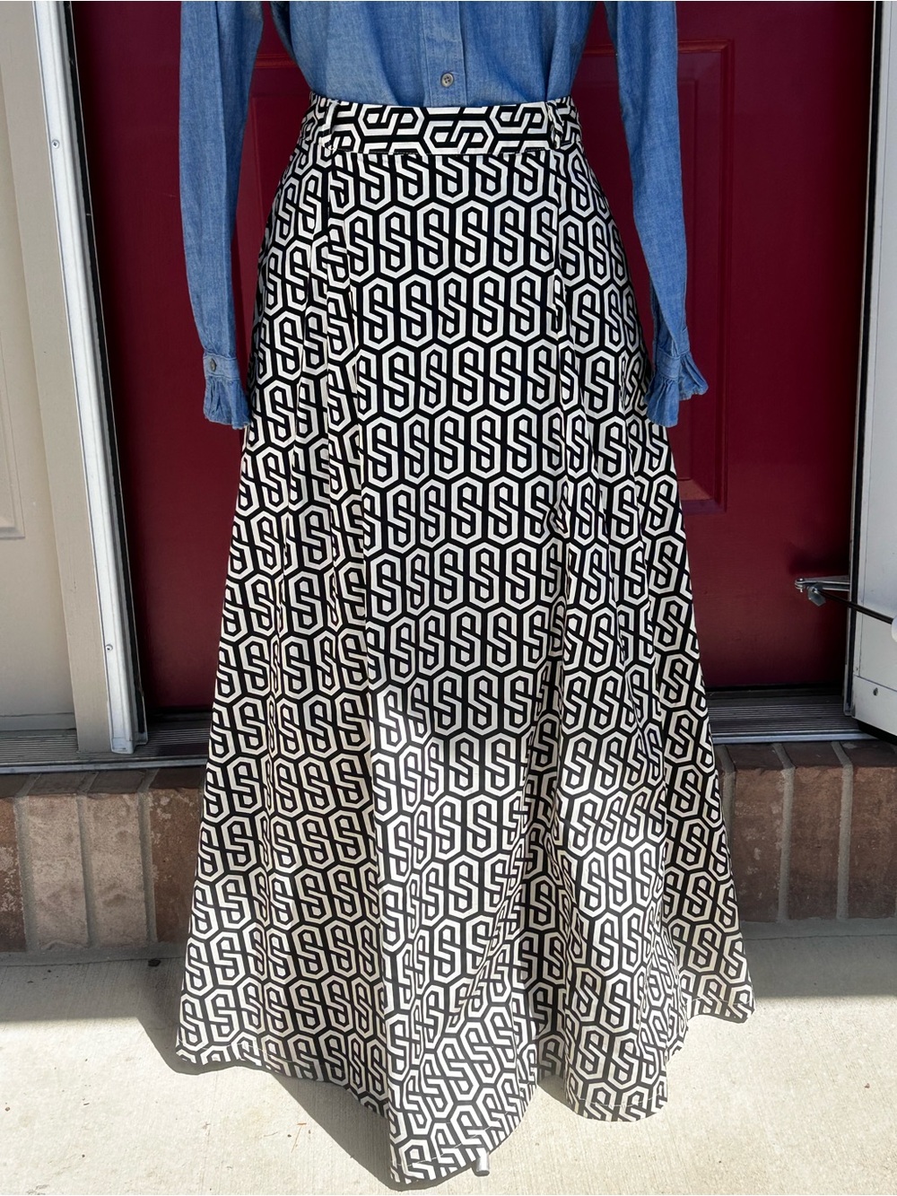 NWT BY DESIGN sM maxi skirt-blk/tan geometric-A-line full-lined-side pockets